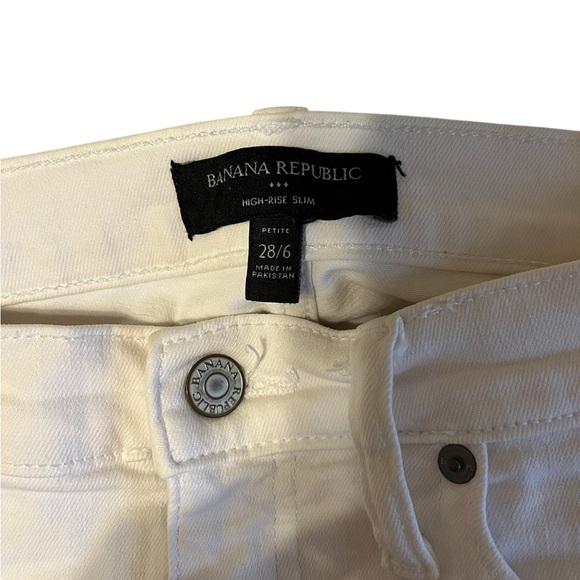 Banana Republic Women's White Straight Leg Jeans Size 28 - Picture 4 of 5